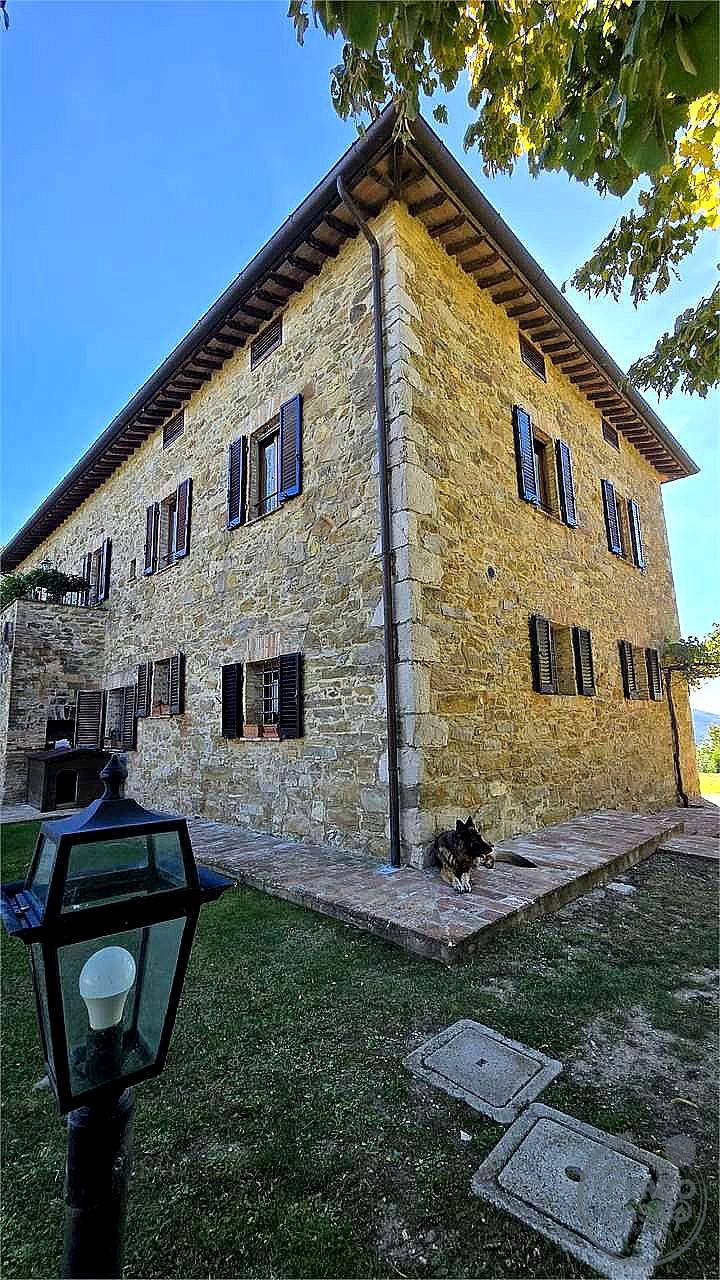 RUSTICO - CASALE VENDITA CORCIANO MANTIGNANA · foto 17