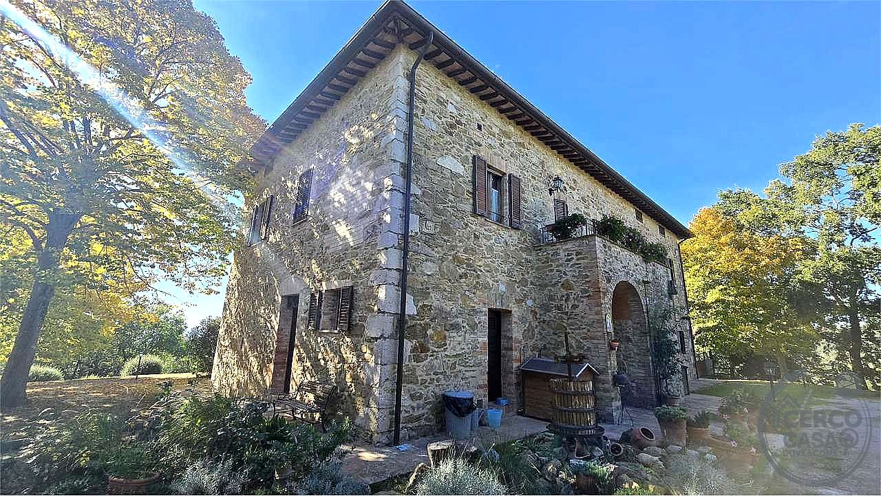 RUSTICO - CASALE VENDITA CORCIANO MANTIGNANA · foto 22