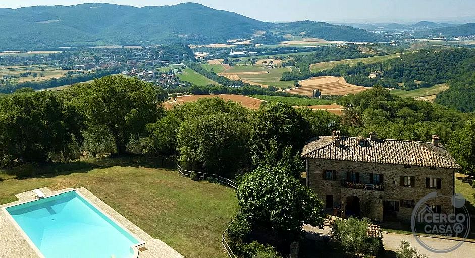 RUSTICO - CASALE VENDITA CORCIANO MANTIGNANA · foto 5