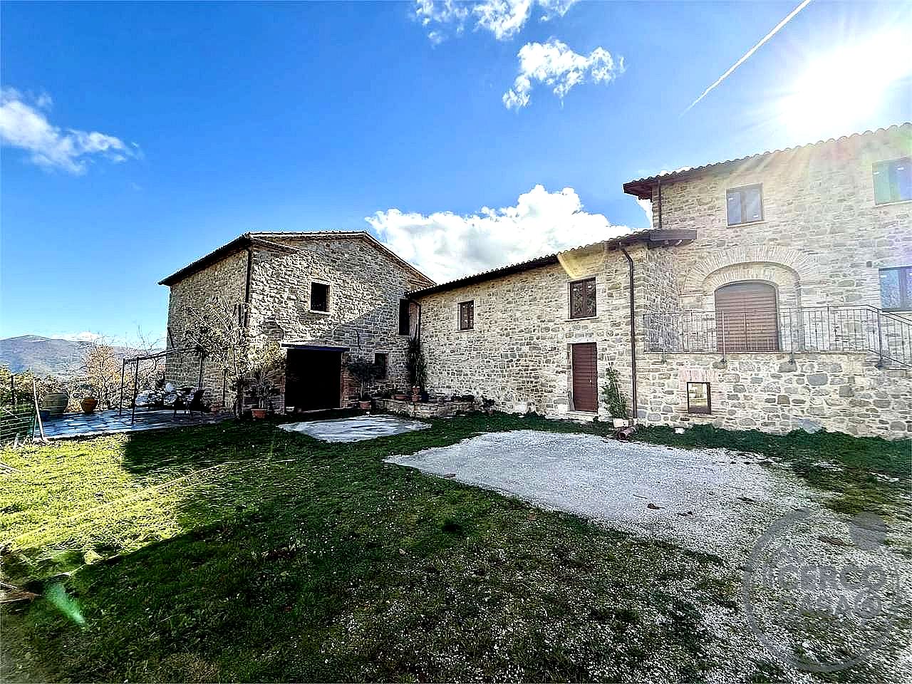 AZIENDA AGRICOLA VENDITA NOCERA UMBRA · foto 21