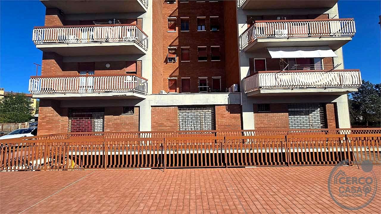 NEGOZIO VENDITA PERUGIA SAN SISTO · foto 2
