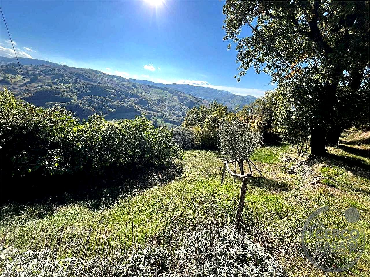 RUSTICO - CASALE VENDITA VALFABBRICA · foto 2
