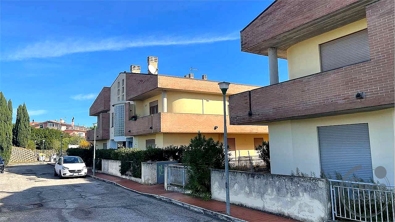 APPARTAMENTO VENDITA PERUGIA MONTELAGUARDIA · foto 14