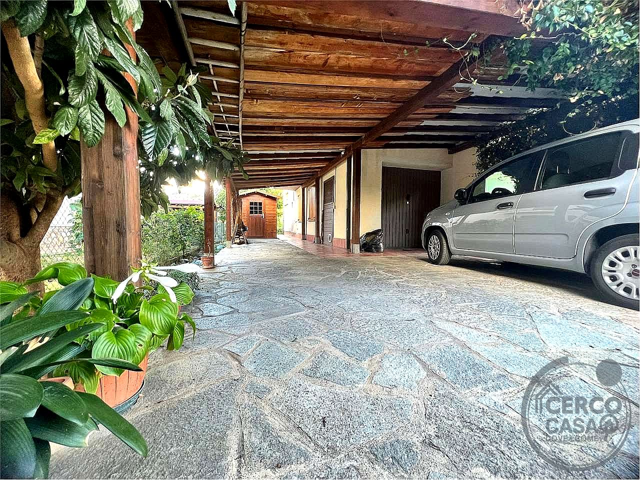 4 O PIÙ LOCALI VENDITA PERUGIA SANTA SABINA · foto 27