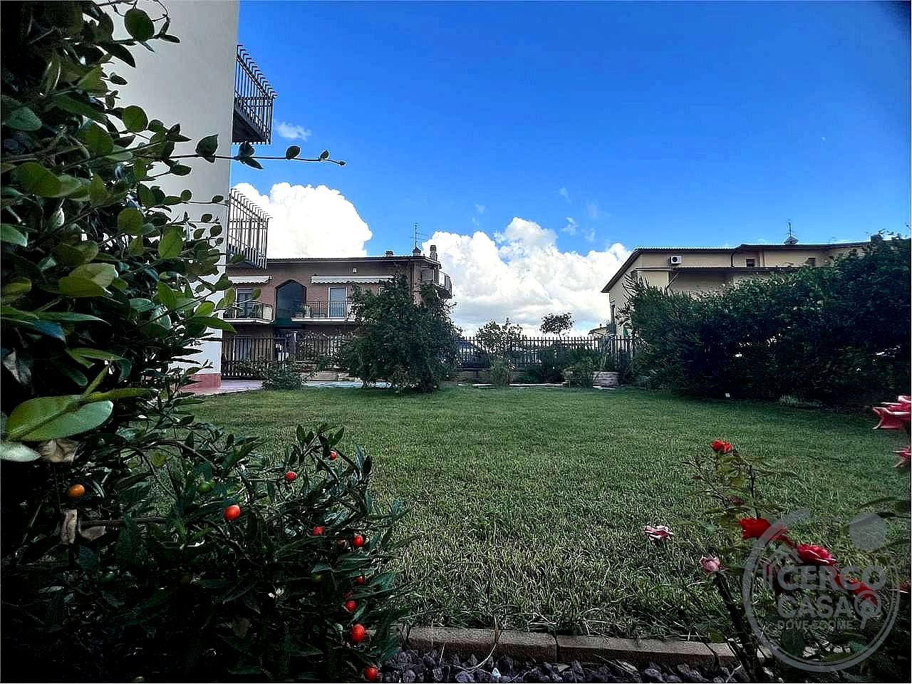 4 O PIÙ LOCALI VENDITA PERUGIA SANTA SABINA · foto 31