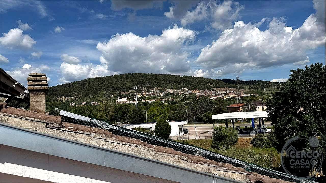 4 O PIÙ LOCALI VENDITA PERUGIA SANTA SABINA · foto 11