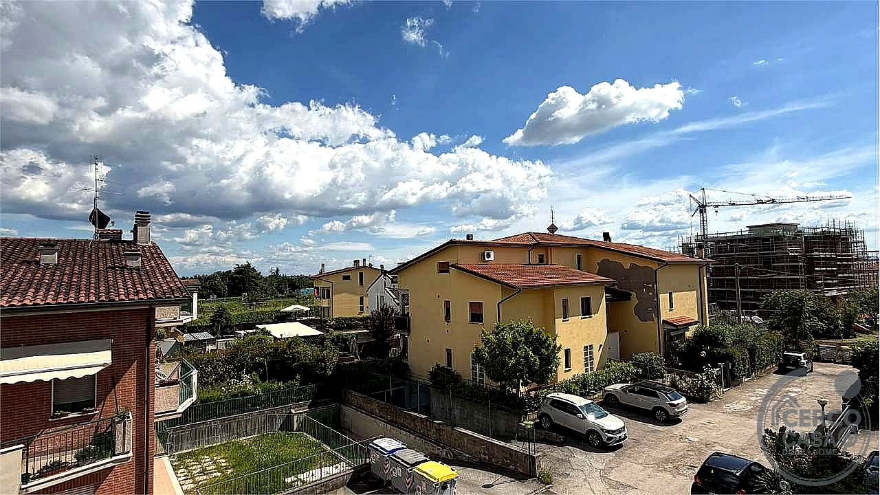 4 O PIÙ LOCALI VENDITA PERUGIA SANTA SABINA · foto 14