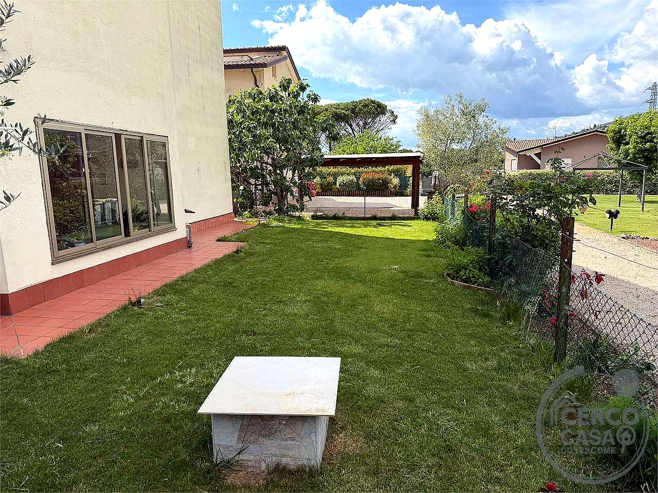 4 O PIÙ LOCALI VENDITA PERUGIA SANTA SABINA · foto 16