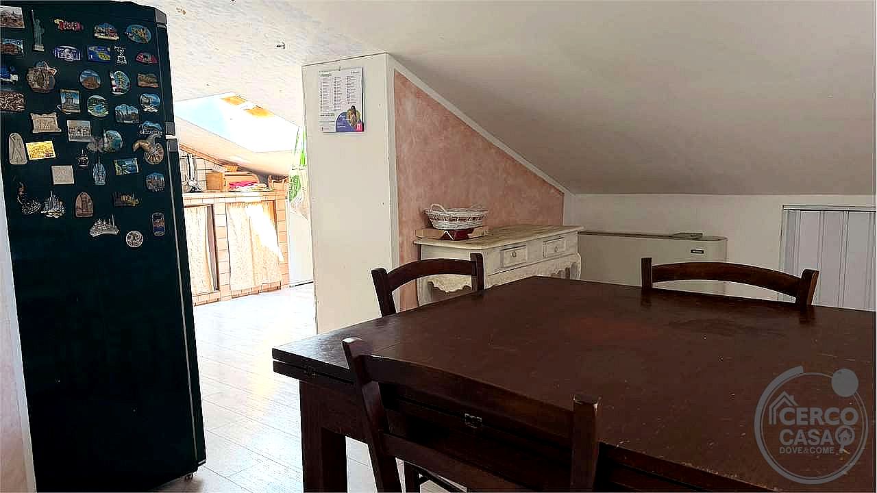 4 O PIÙ LOCALI VENDITA PERUGIA SANTA SABINA · foto 22