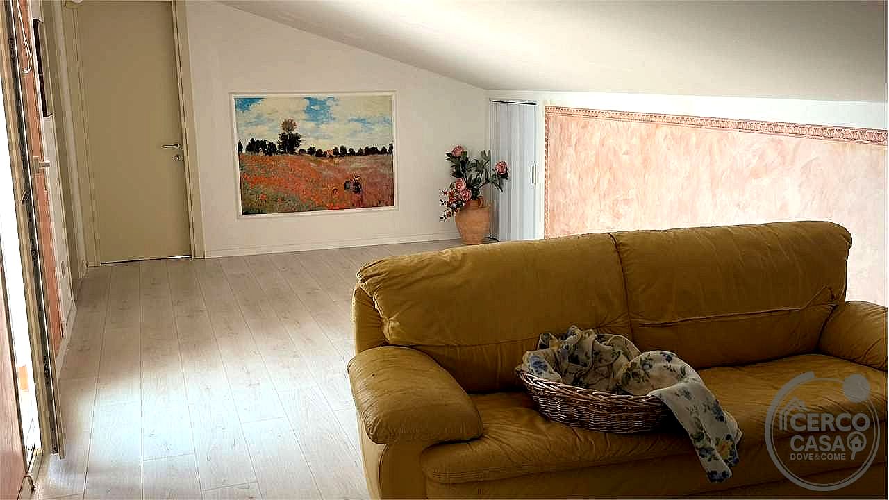 4 O PIÙ LOCALI VENDITA PERUGIA SANTA SABINA · foto 35