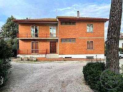 4 O PIÙ LOCALI VENDITA PERUGIA · foto 34