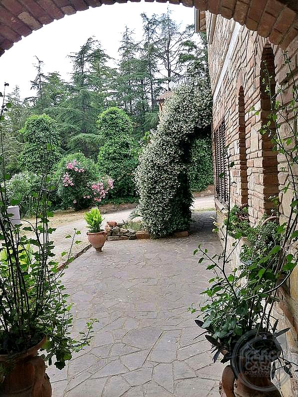 VILLA VENDITA DERUTA · foto 2