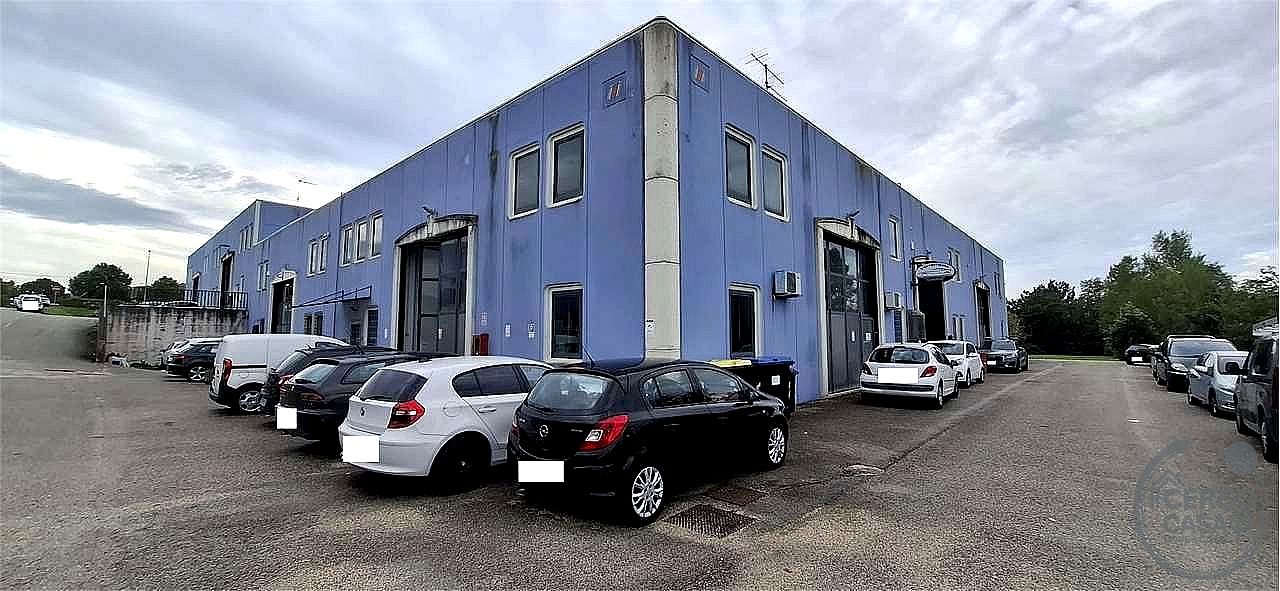 CAPANNONE VENDITA CORCIANO ELLERA · foto 1