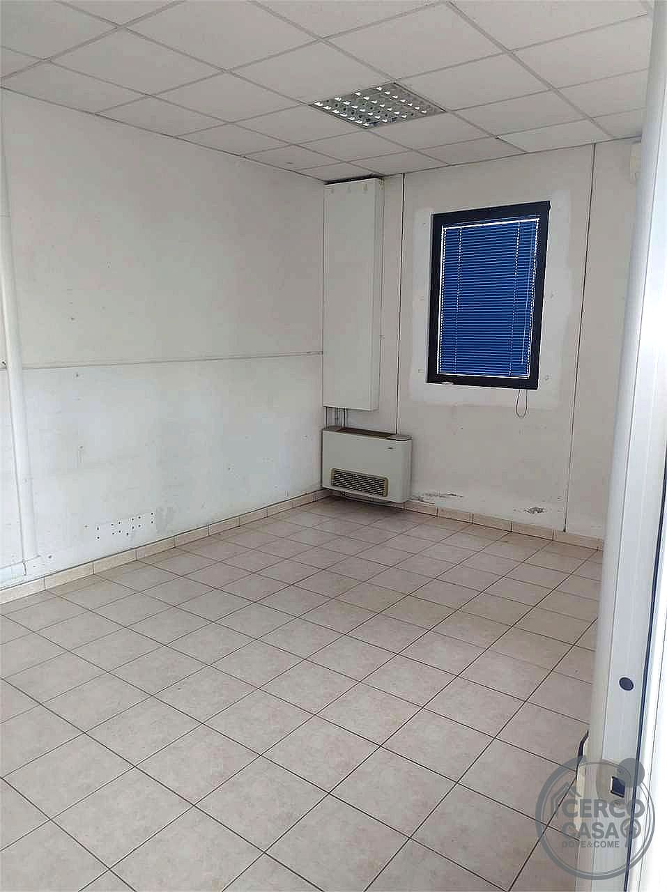 CAPANNONE VENDITA CORCIANO ELLERA · foto 5