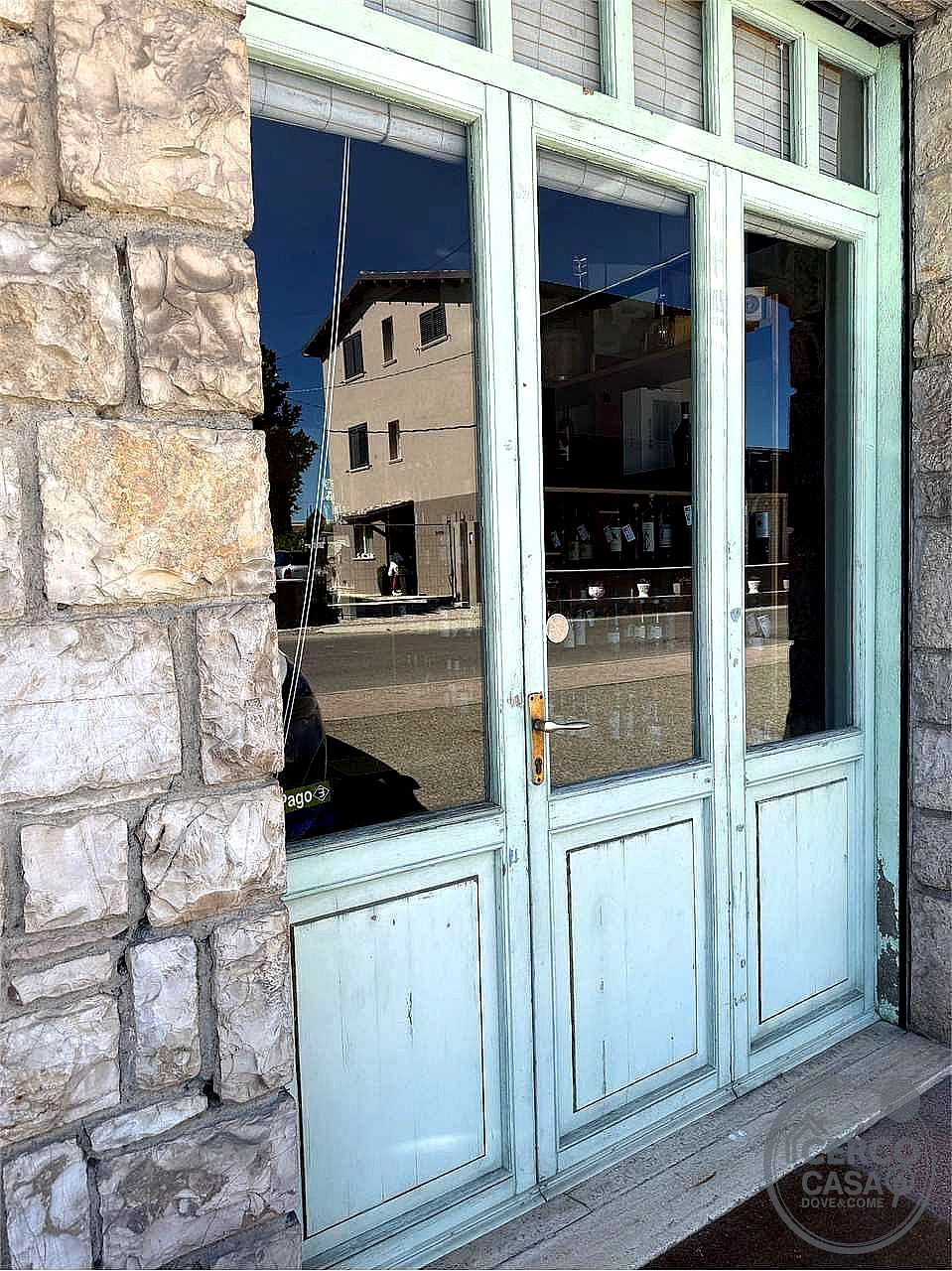NEGOZIO VENDITA CORCIANO SAN MARIANO