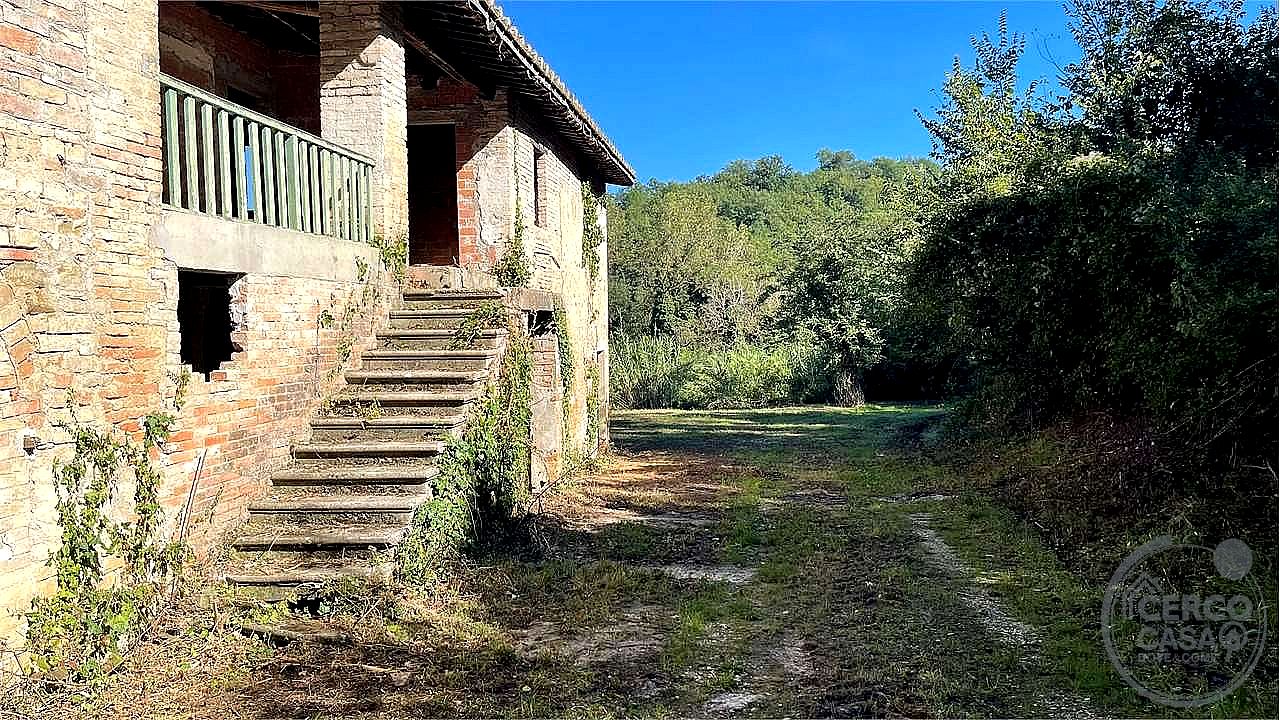 RUSTICO - CASALE VENDITA DERUTA CASALINA · foto 4