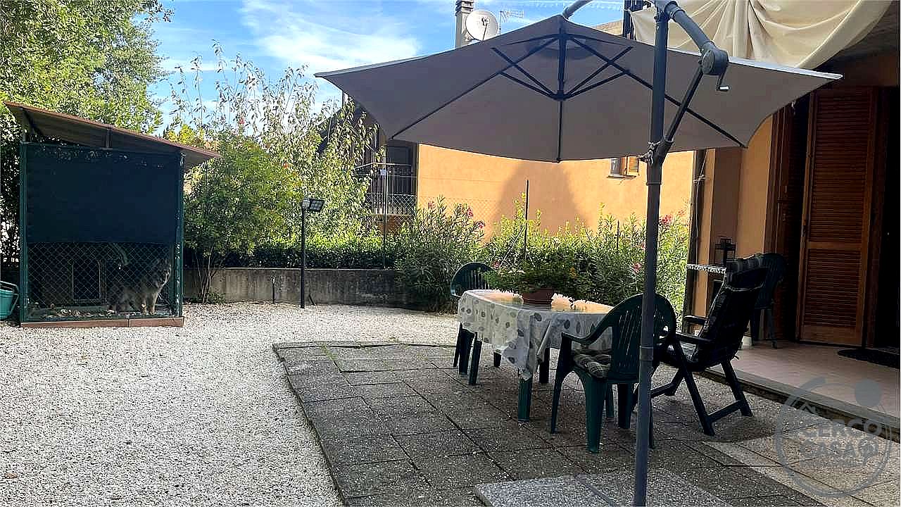 VILLA A SCHIERA VENDITA PERUGIA SAN MARTINO IN COLLE · foto 10
