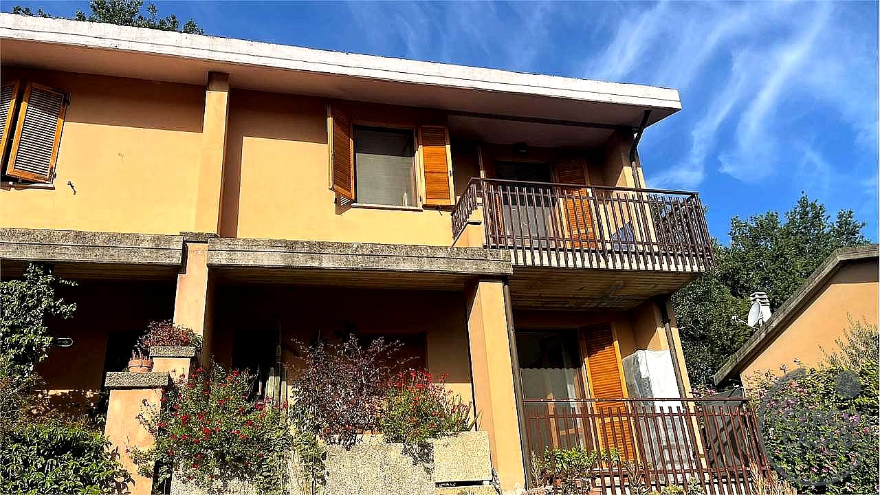 VILLA A SCHIERA VENDITA PERUGIA SAN MARTINO IN COLLE · foto 38