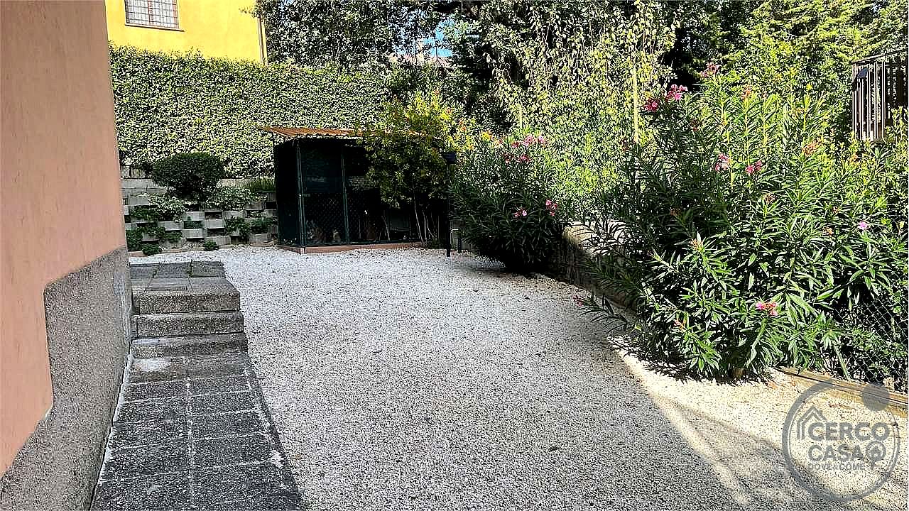 VILLA A SCHIERA VENDITA PERUGIA SAN MARTINO IN COLLE · foto 7