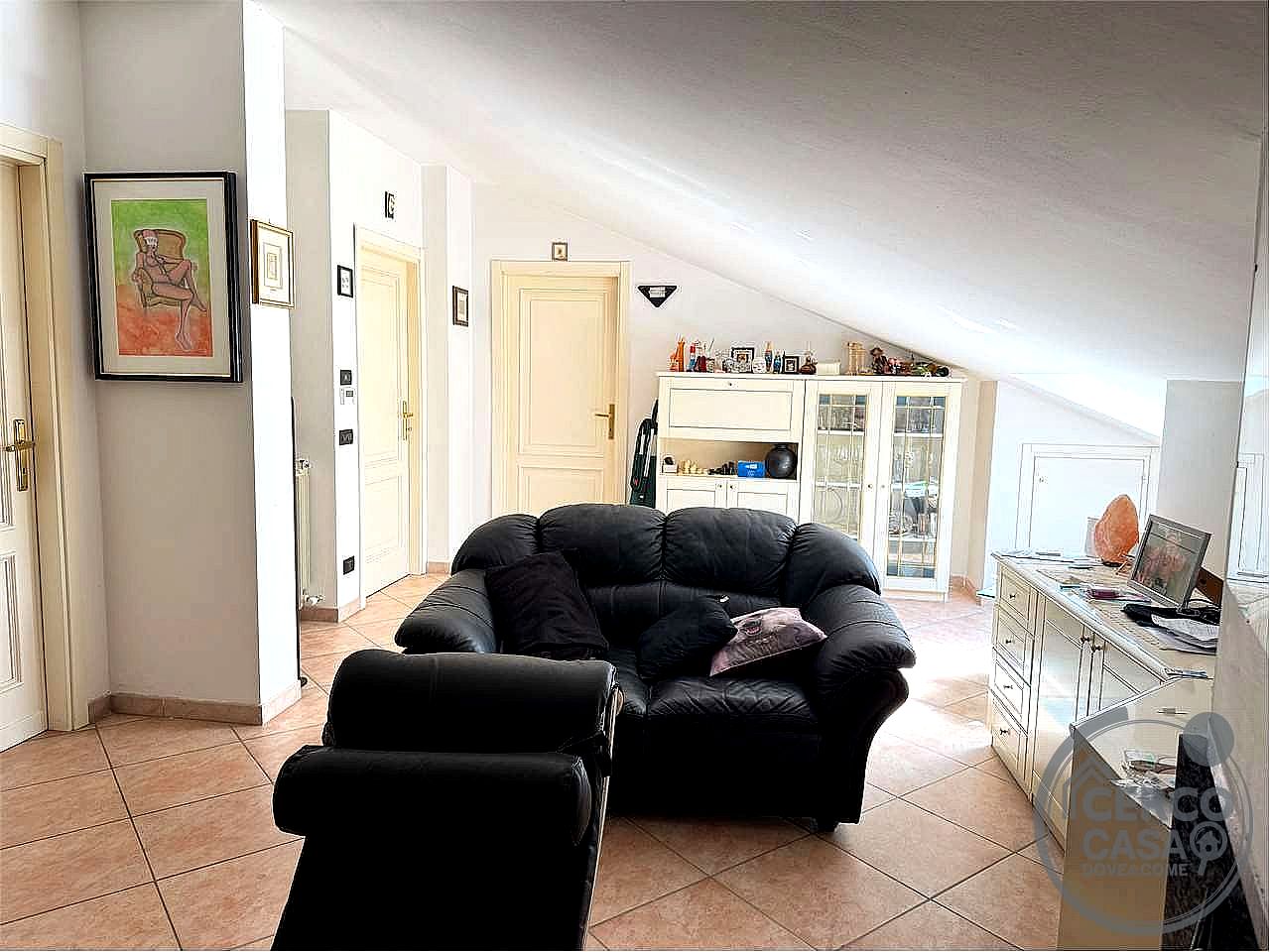 VILLA VENDITA PERUGIA PONTE DELLA PIETRA · foto 14
