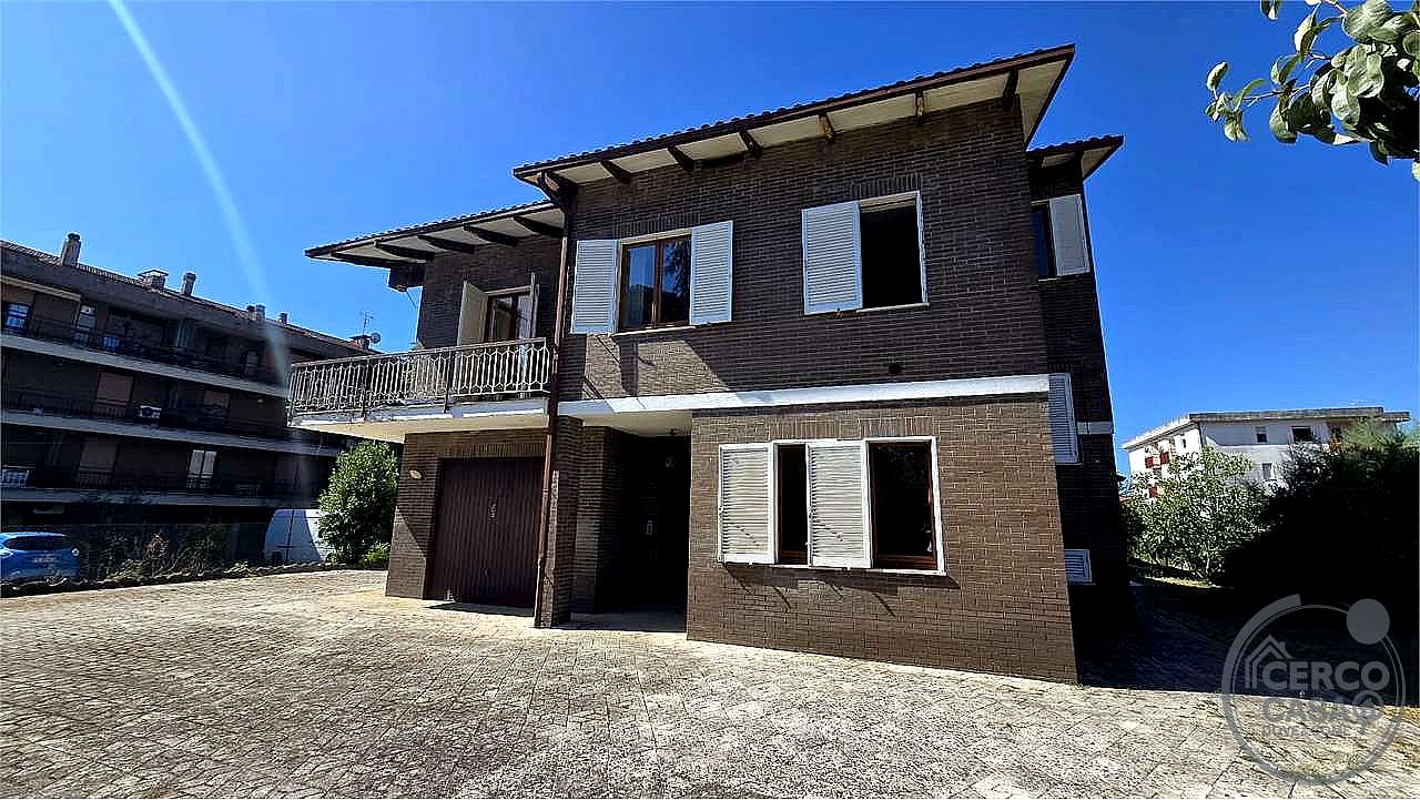 CASA INDIPENDENTE VENDITA PERUGIA COLOMBELLA · foto 12