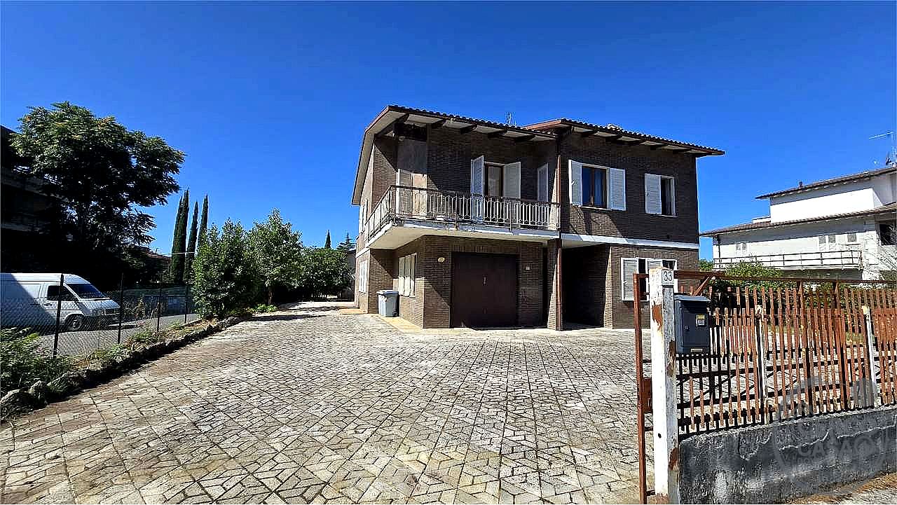 CASA INDIPENDENTE VENDITA PERUGIA COLOMBELLA · foto 13