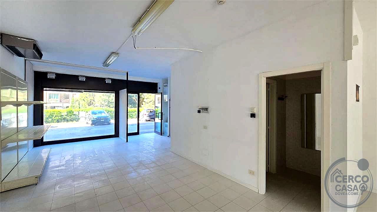 NEGOZIO VENDITA PERUGIA SAN SISTO · foto 16