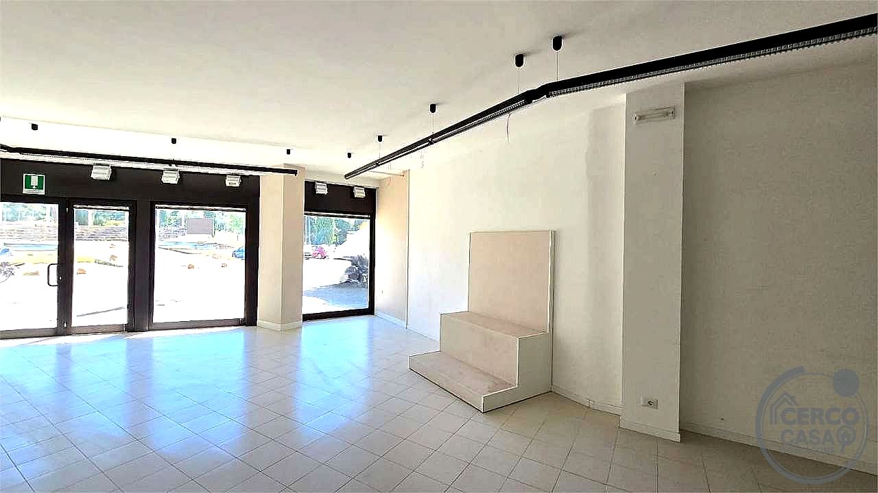 NEGOZIO VENDITA PERUGIA SAN SISTO · foto 19