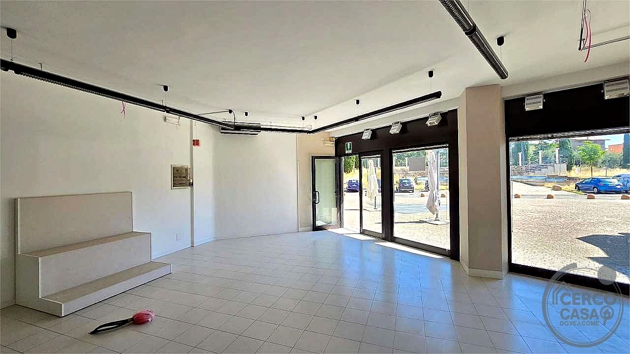 NEGOZIO VENDITA PERUGIA SAN SISTO · foto 24