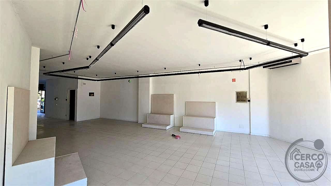 NEGOZIO VENDITA PERUGIA SAN SISTO · foto 25