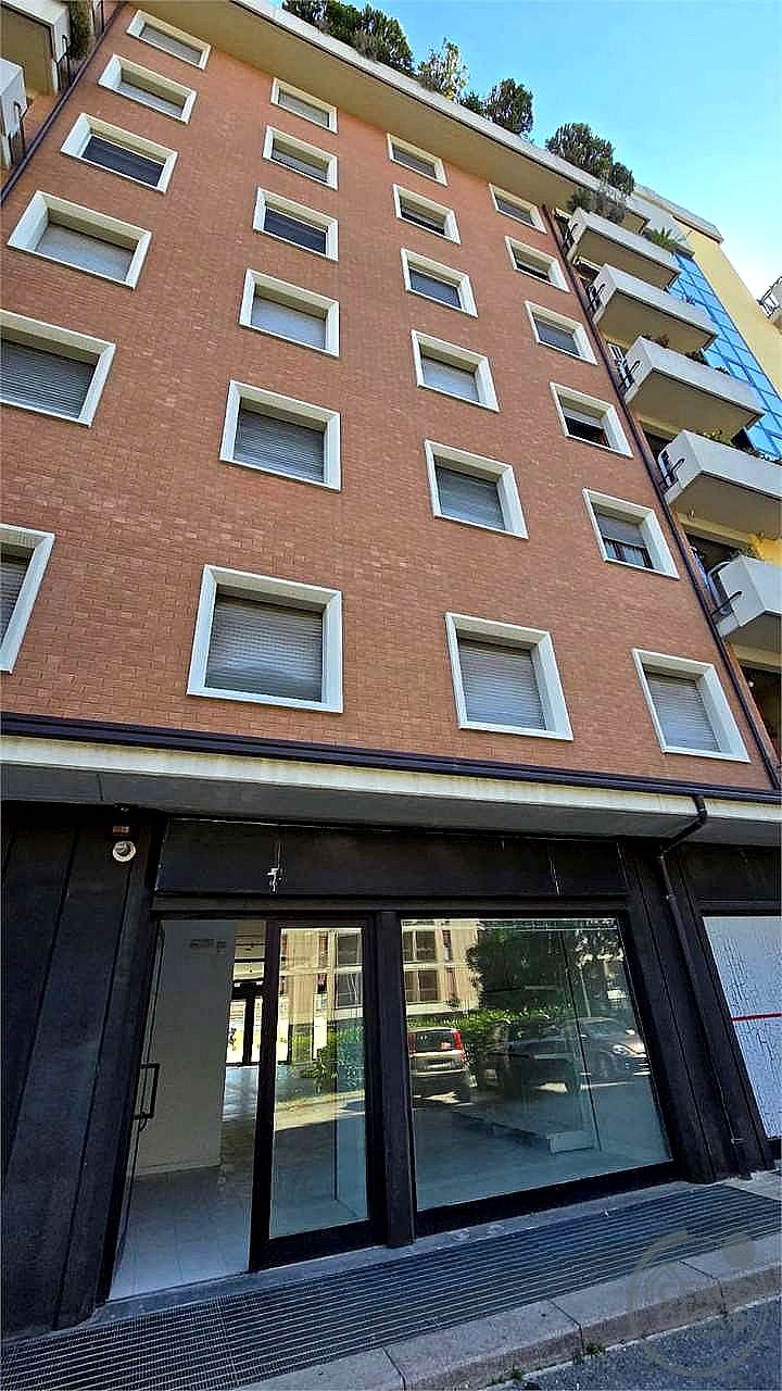 NEGOZIO VENDITA PERUGIA SAN SISTO · foto 6