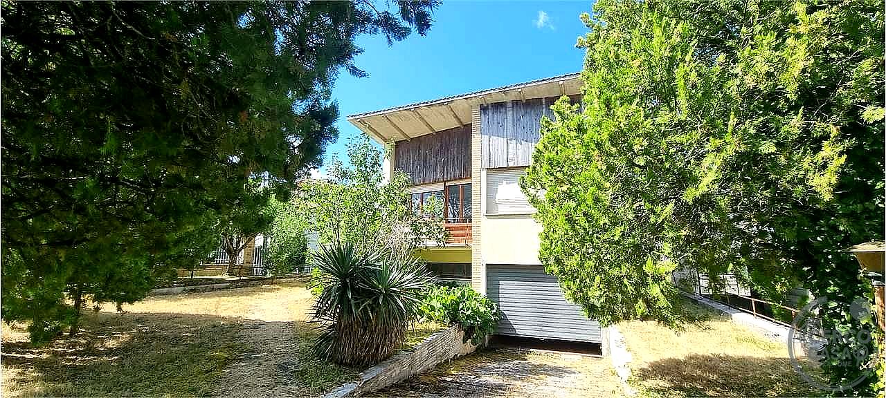 VILLA VENDITA GUBBIO · foto 30