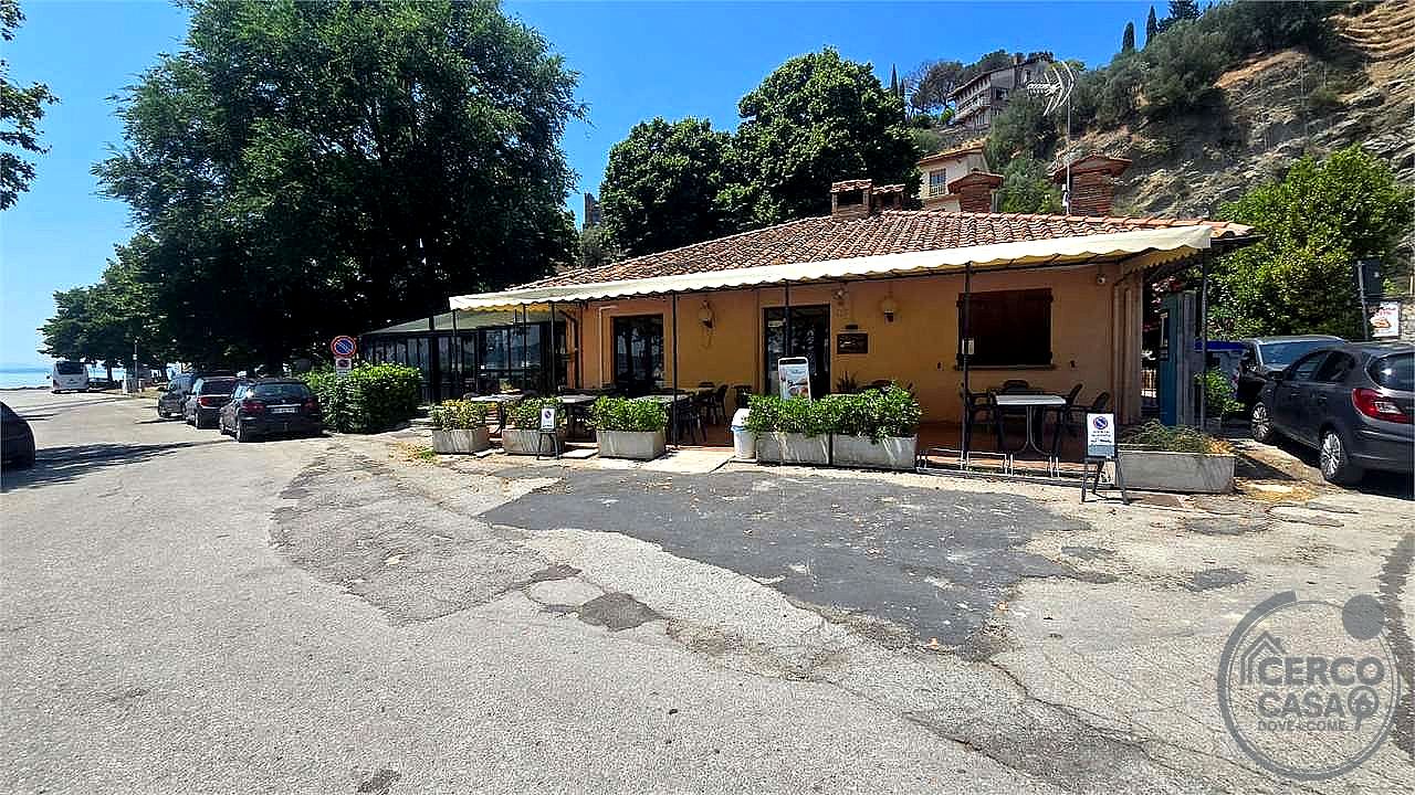 NEGOZIO VENDITA PASSIGNANO SUL TRASIMENO · foto 1