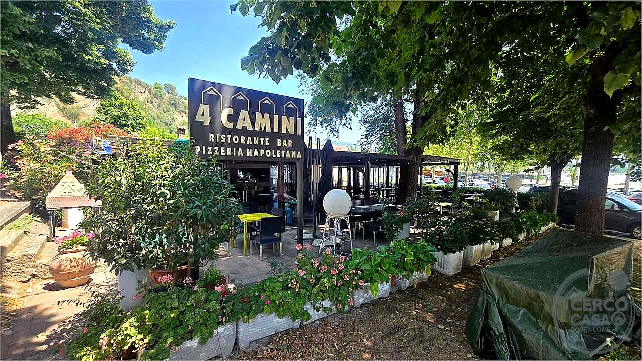 NEGOZIO VENDITA PASSIGNANO SUL TRASIMENO · foto 2