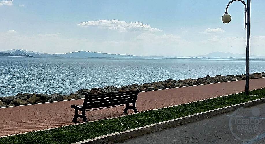 NEGOZIO VENDITA PASSIGNANO SUL TRASIMENO · foto 4