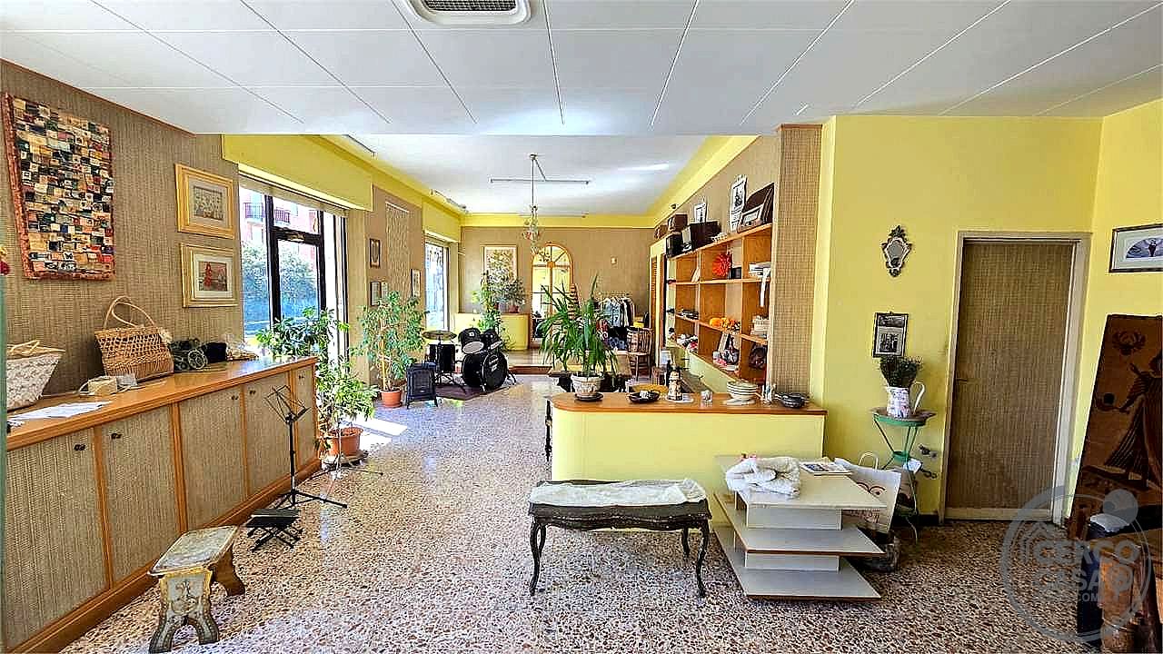 UFFICIO VENDITA PERUGIA SAN SISTO · foto 13