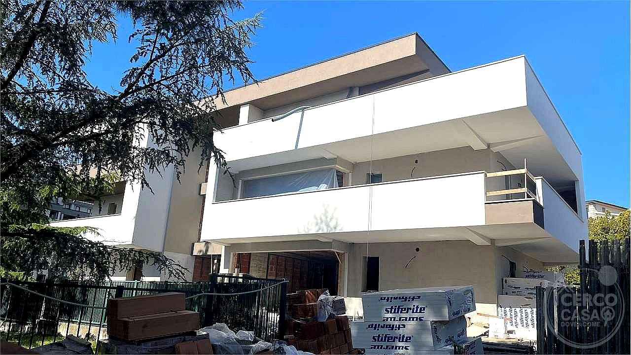 4 O PIÙ LOCALI VENDITA PERUGIA MADONNA ALTA · foto 13