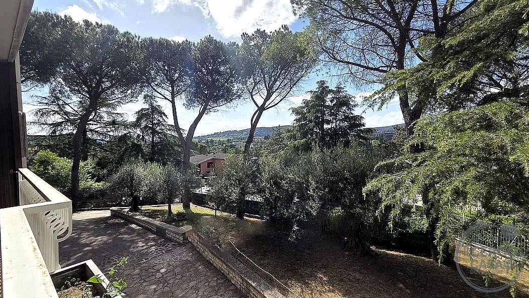 APPARTAMENTO AFFITTO PERUGIA SETTEVALLI · foto 2