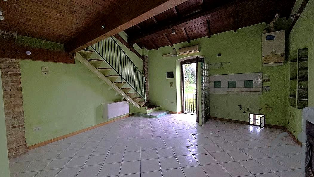 BILOCALE VENDITA PERUGIA SANT'ENEA · foto 2