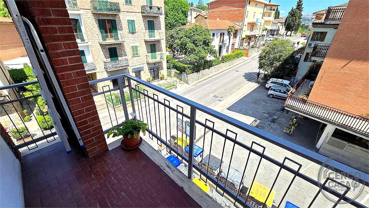 4 O PIÙ LOCALI VENDITA PERUGIA SAN SISTO · foto 23
