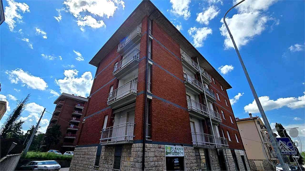 4 O PIÙ LOCALI VENDITA PERUGIA SAN SISTO · foto 7