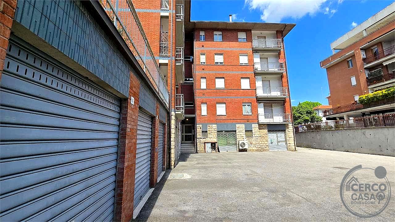 4 O PIÙ LOCALI VENDITA PERUGIA SAN SISTO · foto 8