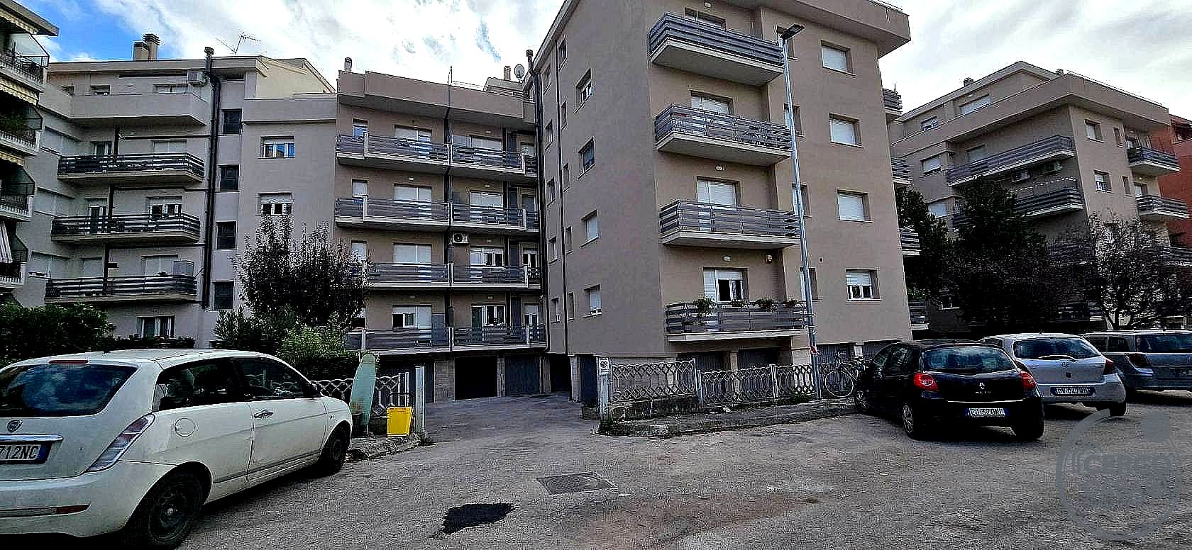 APPARTAMENTO VENDITA FOLIGNO