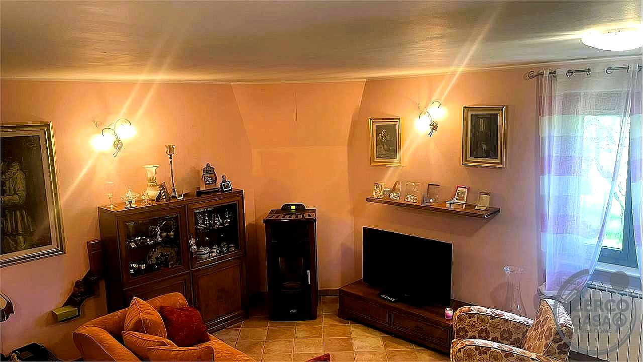 VILLA BIFAMILIARE VENDITA TORGIANO BRUFA · foto 10