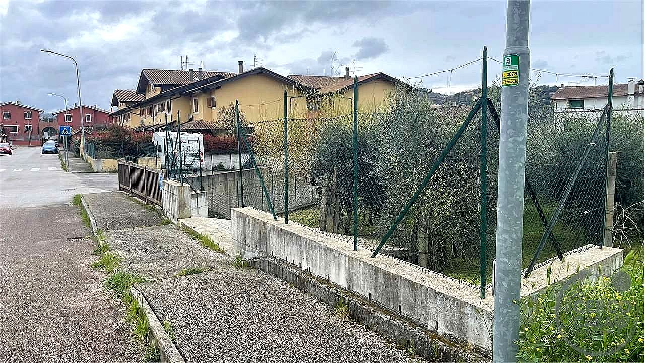 TERRENO EDIFICABILE VENDITA MAGIONE · foto 19