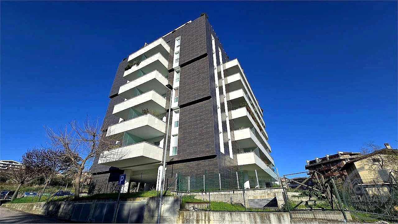 4 O PIÙ LOCALI VENDITA PERUGIA SAN SISTO · foto 8