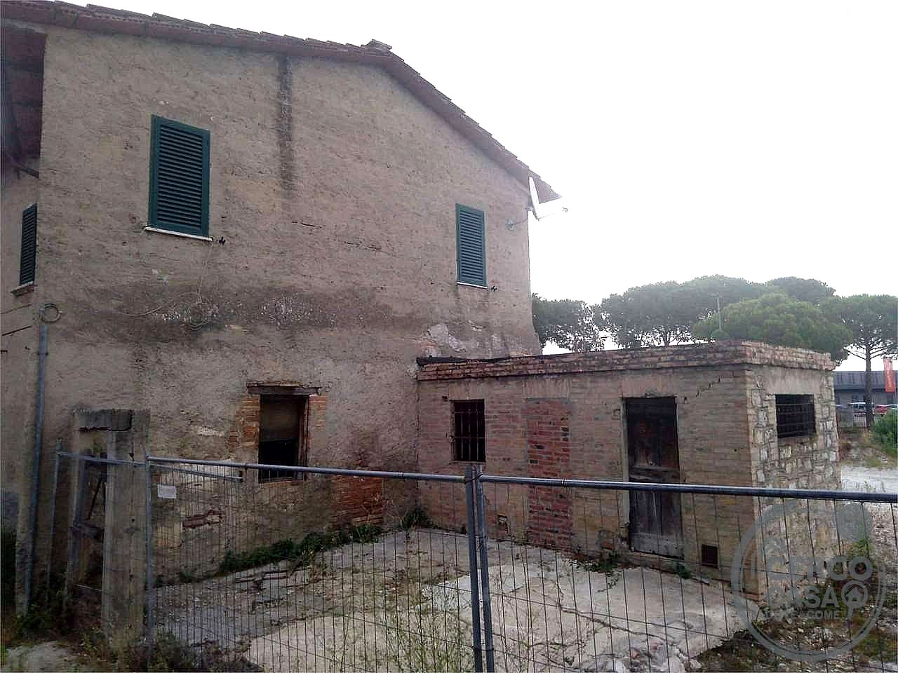 RUSTICO - CASALE VENDITA PERUGIA · foto 24