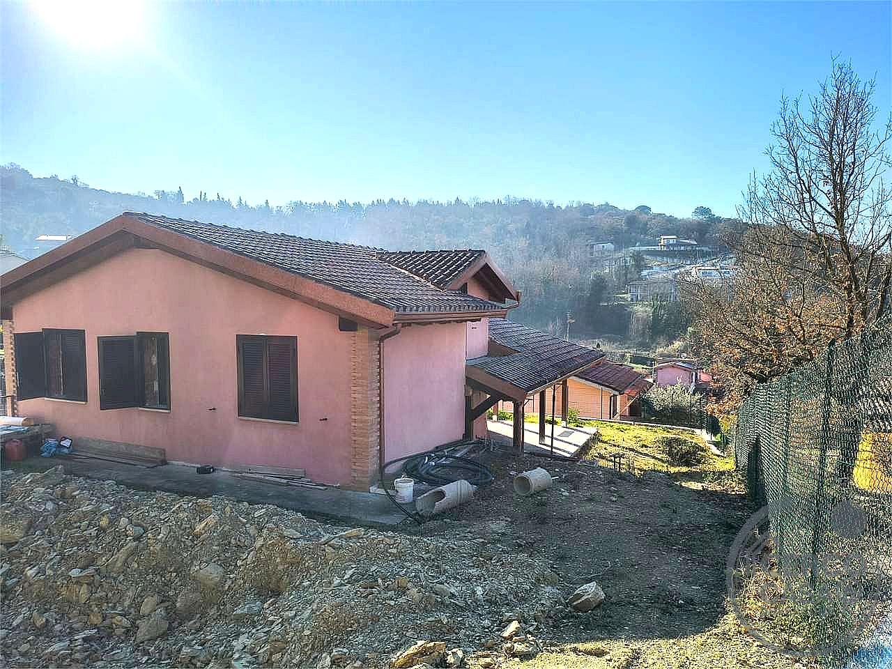 VILLA VENDITA MAGIONE · foto 10
