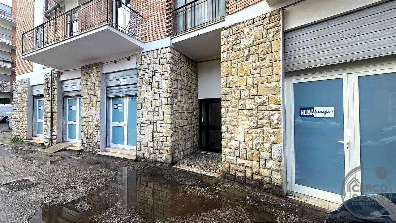 UFFICIO VENDITA PERUGIA MONTELUCE · foto 9