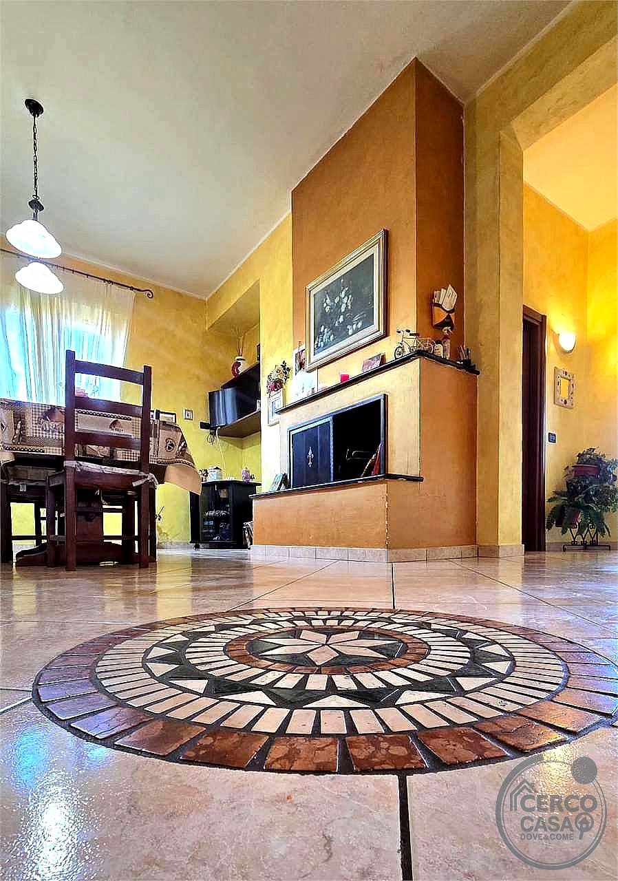 4 O PIÙ LOCALI VENDITA TORGIANO · foto 1